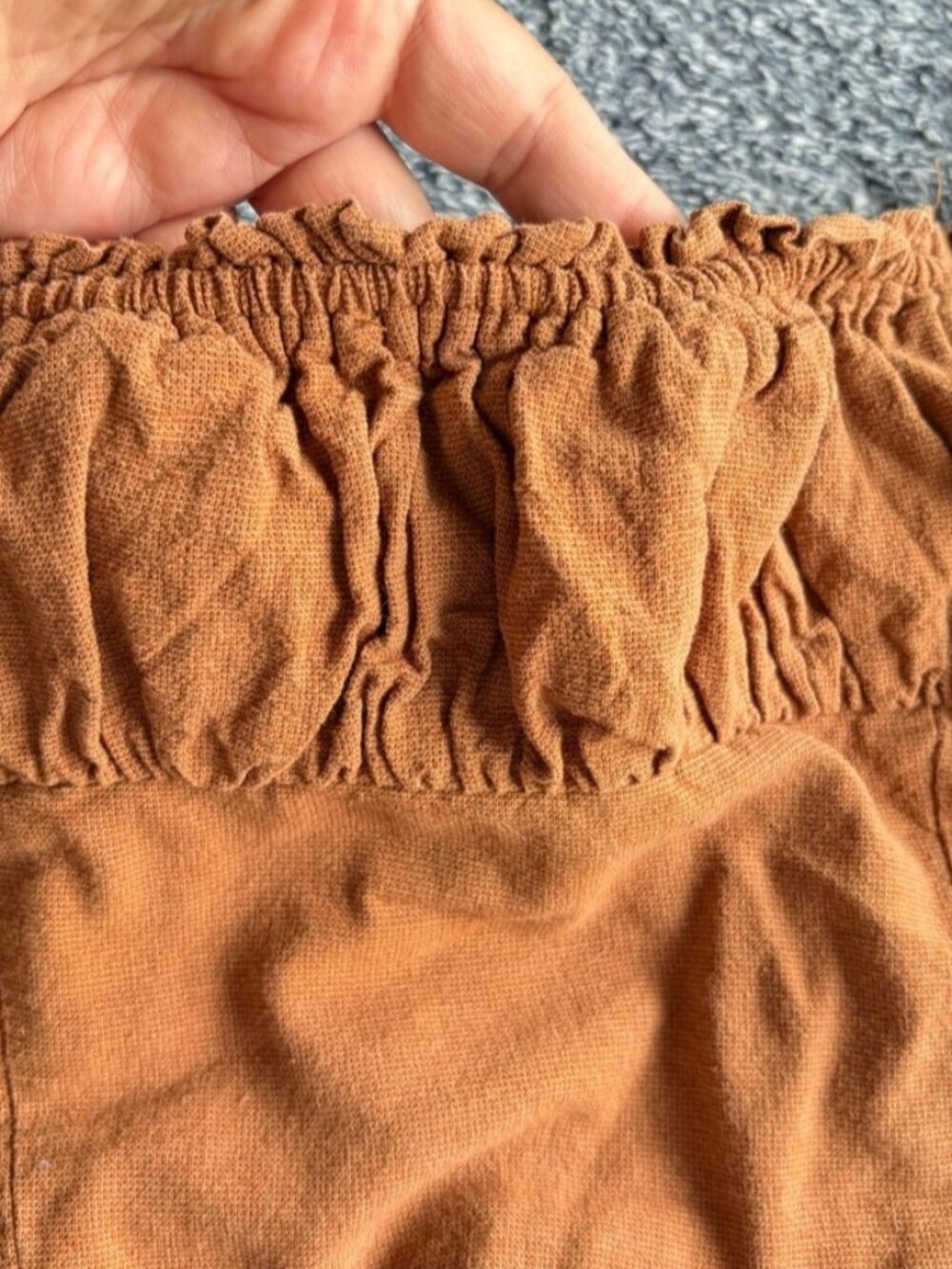 Brown Sleeve Crop Top - Picture 2 of 2
